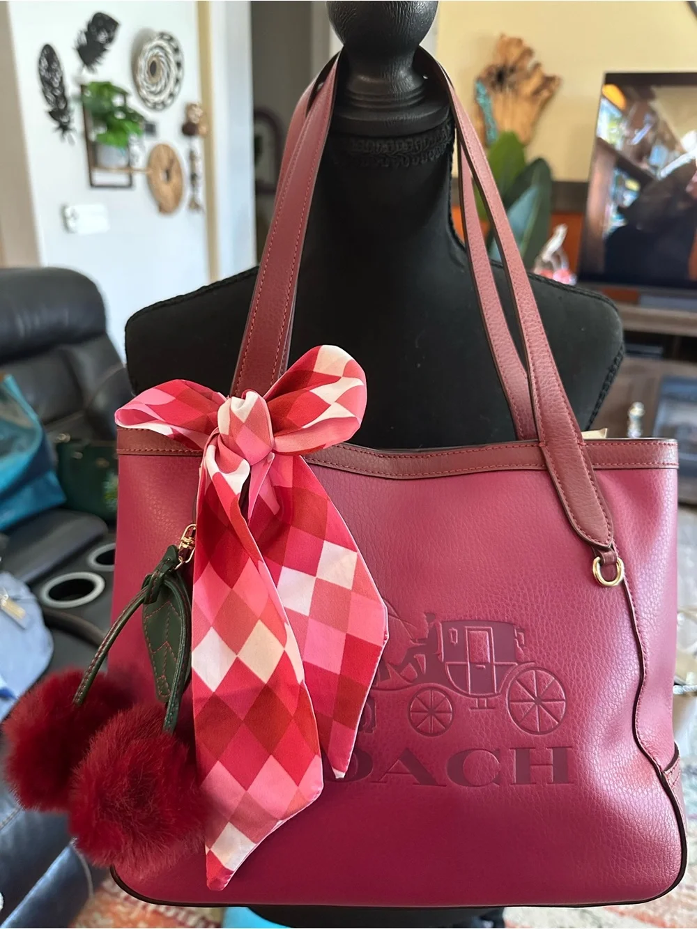 COACH #305 Tote 27 Raspberry & Pink Leather - Picture 3 of 13